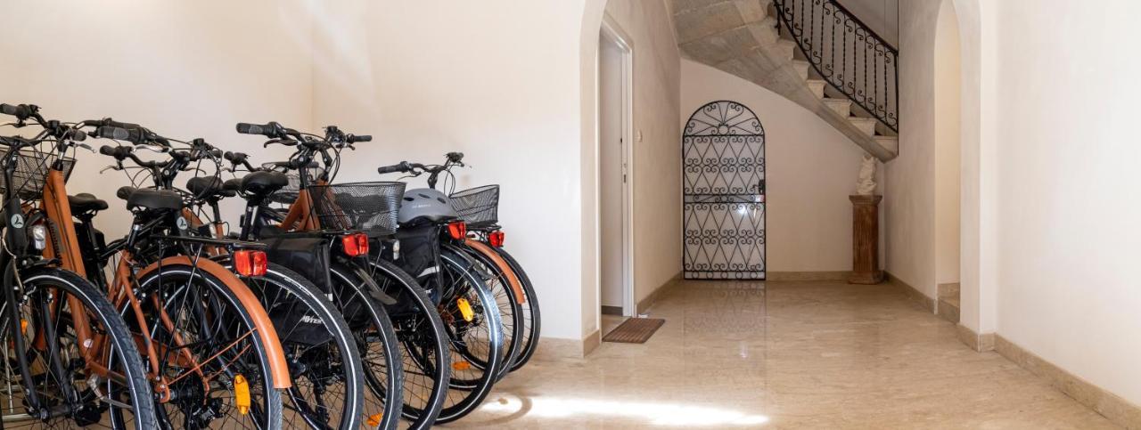 Palazzo Guajana Villa Trapani Buitenkant foto
